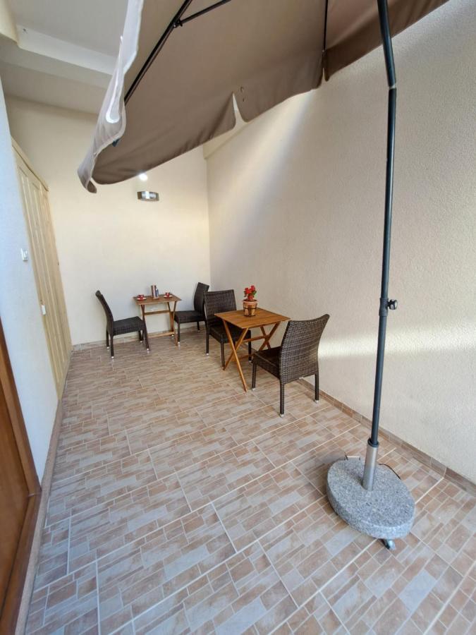 Meressa Nina&Leo Studio Apartments Novigrad  ภายนอก รูปภาพ